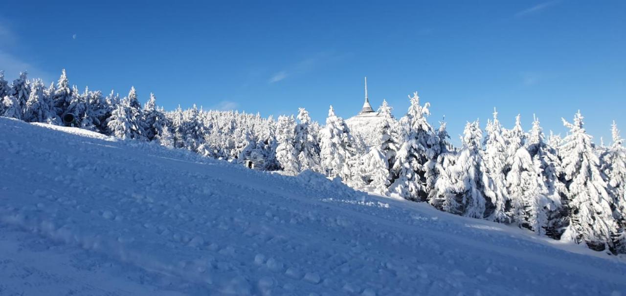 KostelApartmány Liberec Exterior foto